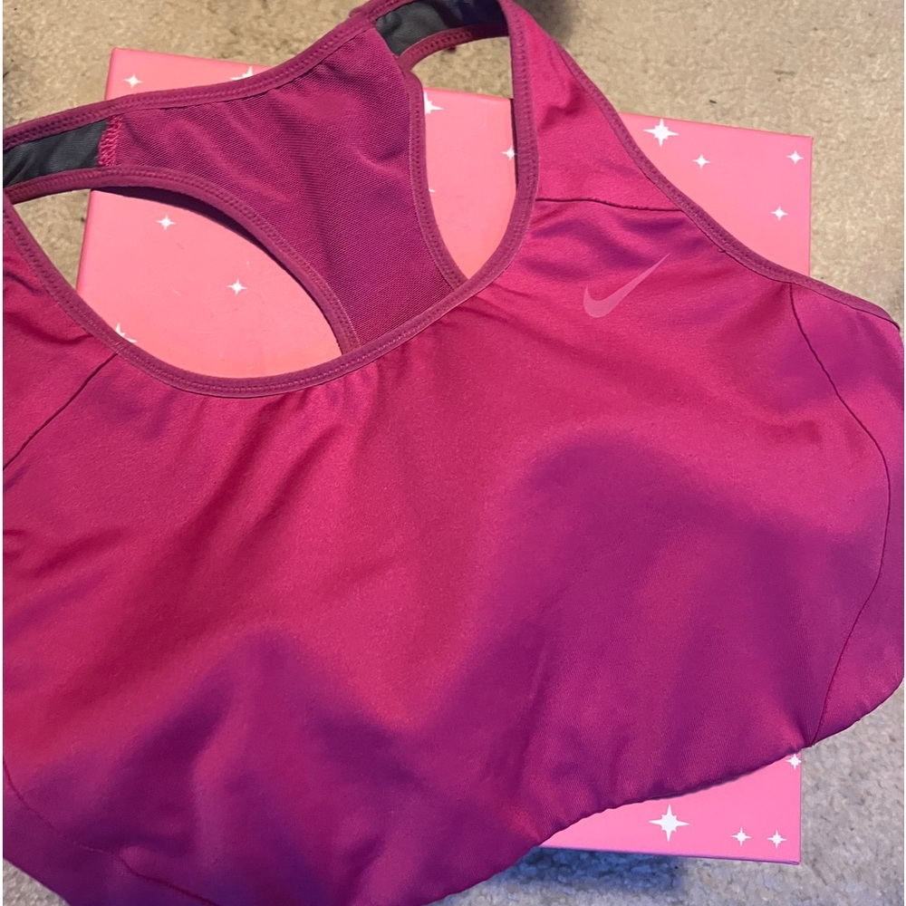 pink nike sports bra, sewn in padding